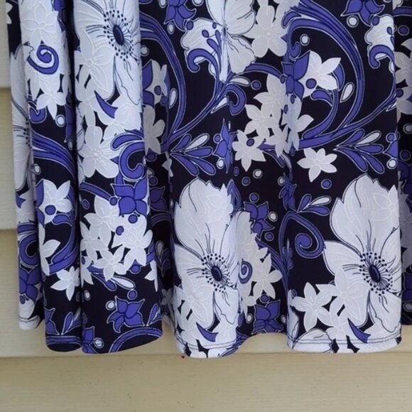 Perception New York Blue/ white woman's dress. Size L. Luxury Gift Summer Lightw - Picture 4 of 7